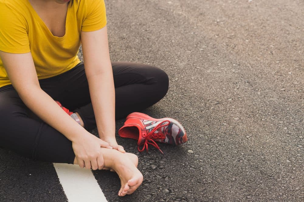 How Do I Know If I Sprained My Ankle.jpg